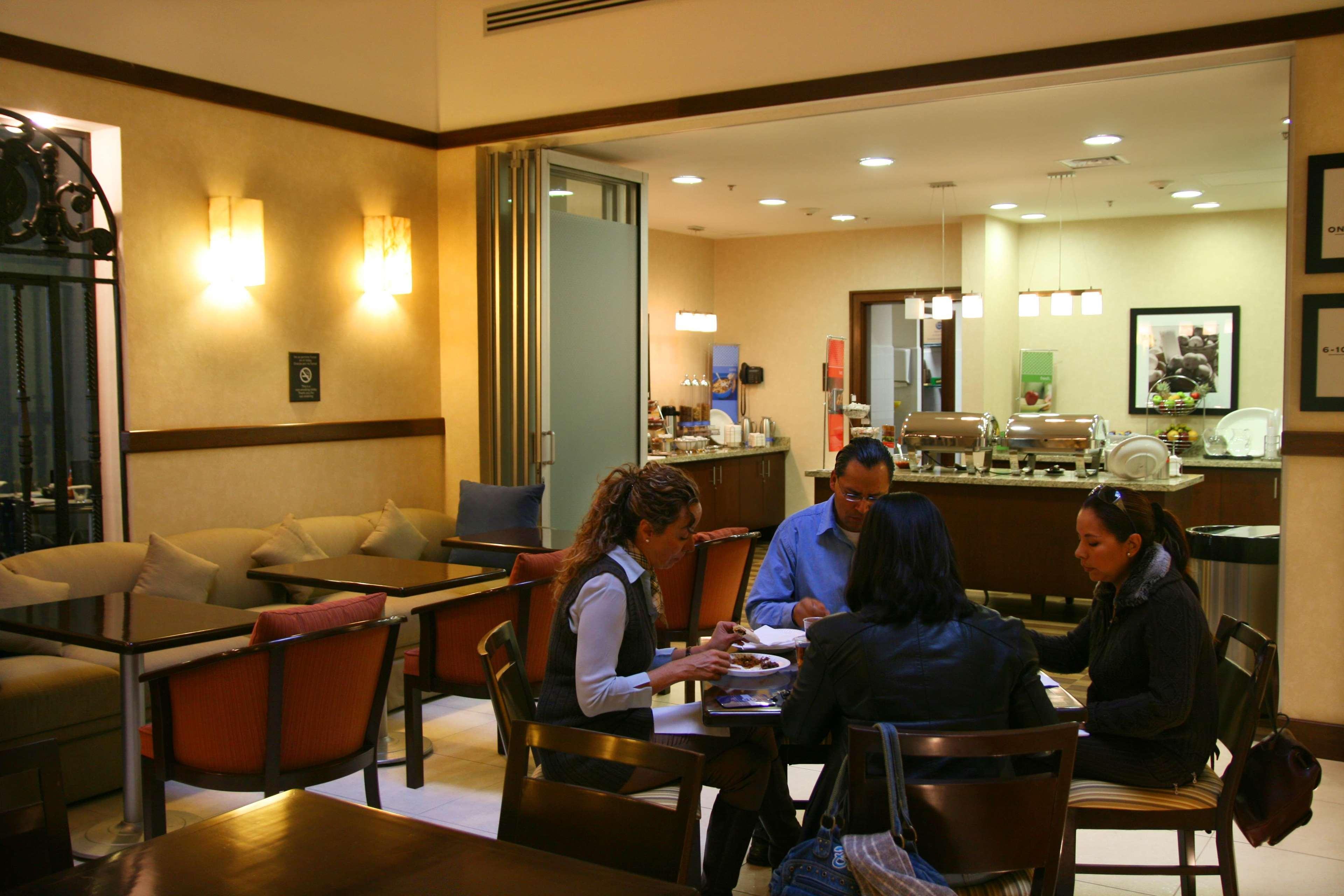Hampton Inn & Suites Mexico City - Centro Historico Cidade do México Restaurante foto