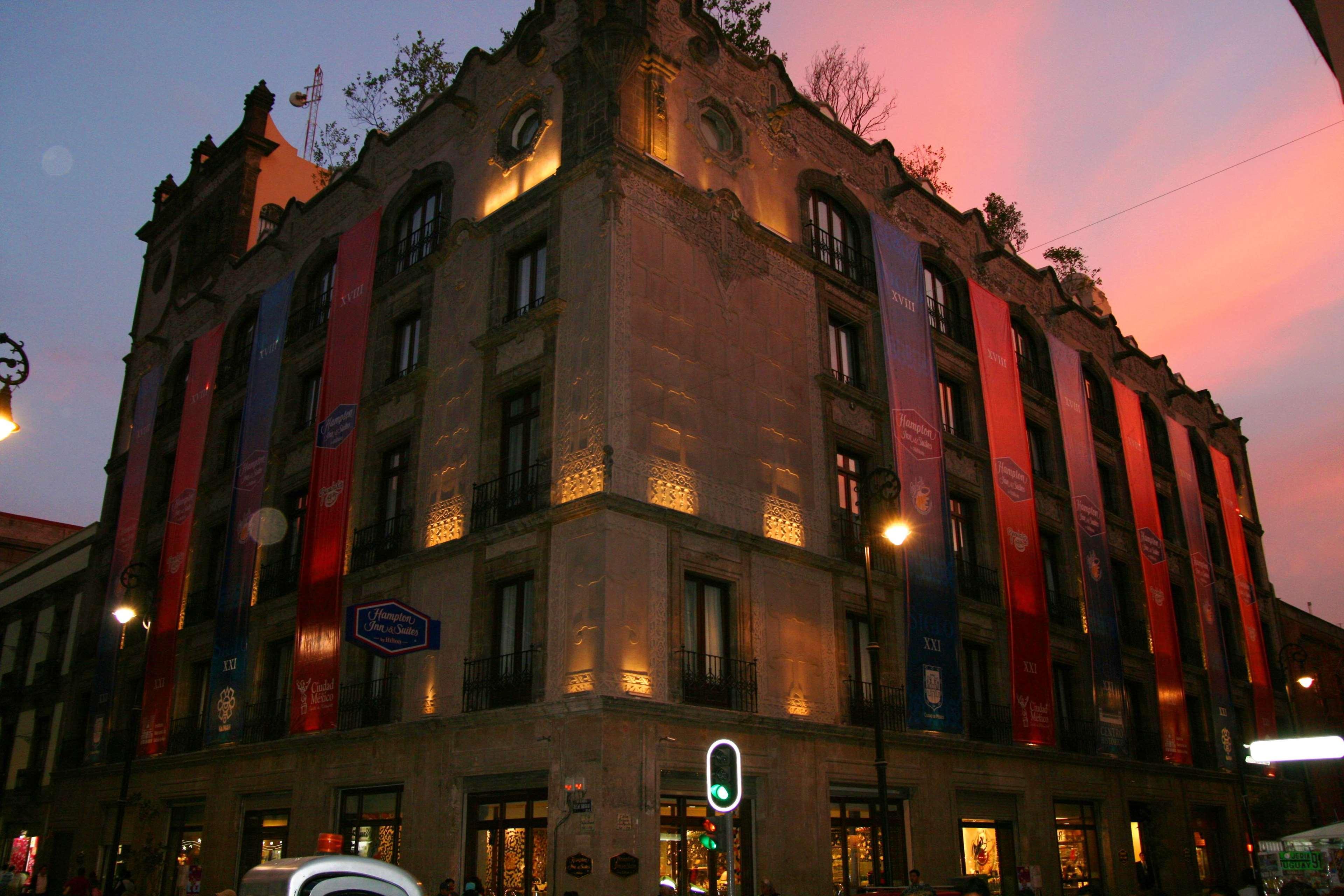 Hampton Inn & Suites Mexico City - Centro Historico Cidade do México Exterior foto